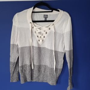 Cream, Gray, and White Swearer by NY & Company